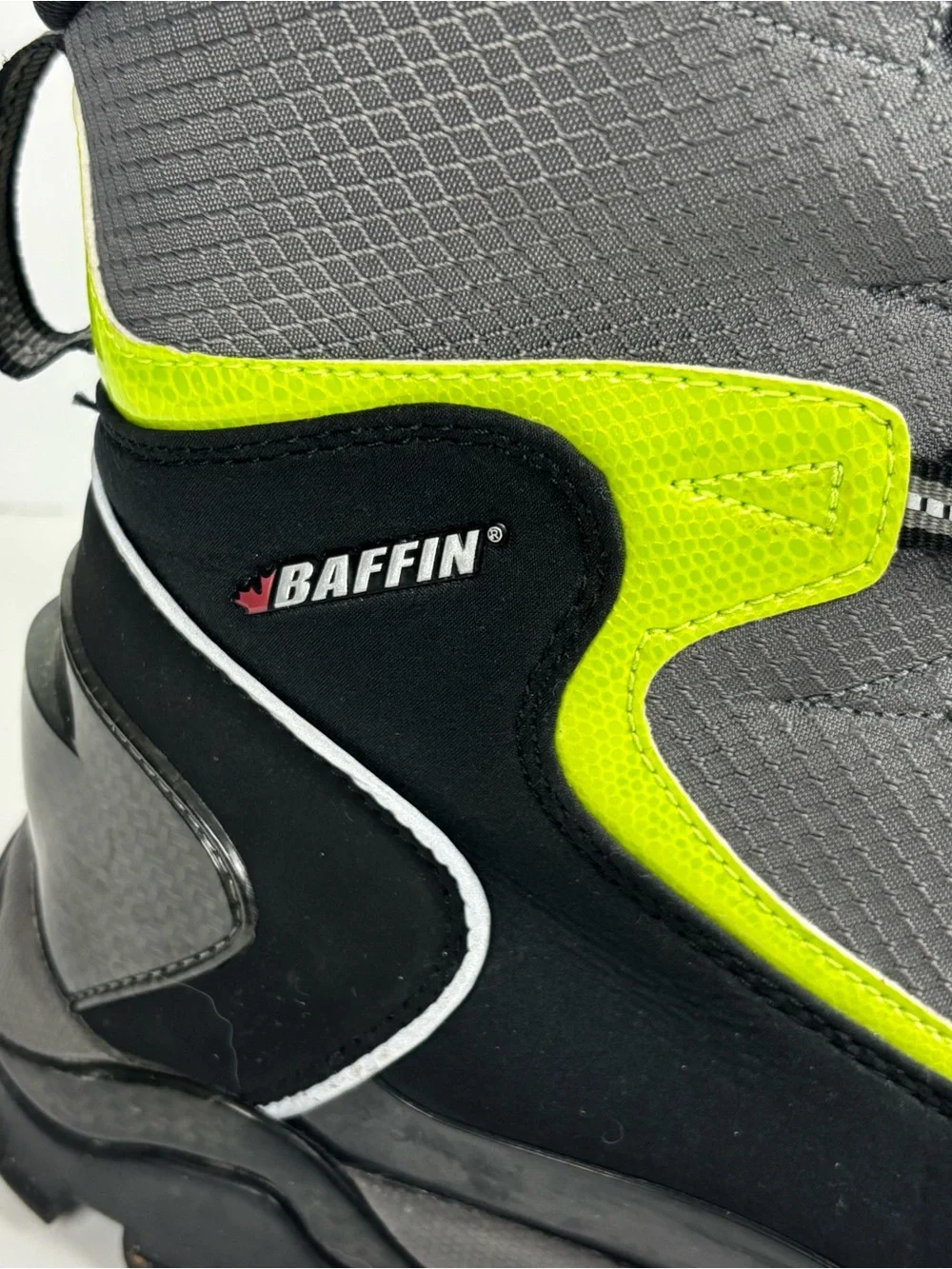 Baffin Boots Black Green Warrior Mens Size 8 Soft M018 Mid-Calf Lace Up Snow